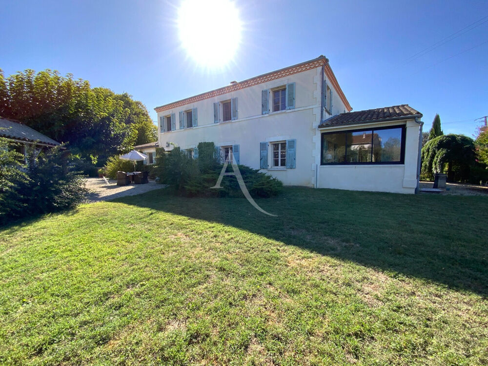 Vente Maison Maison Fleac Sur Seugne 12 pièce(s) 253 m2 Fleac sur seugne