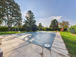  Maison � vendre 9 pi�ces 195 m�