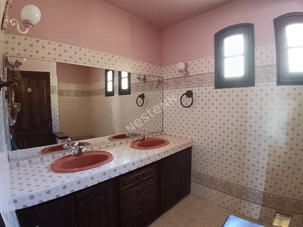 à vendre  Maison Six-Fours-les-Plages (83140)
