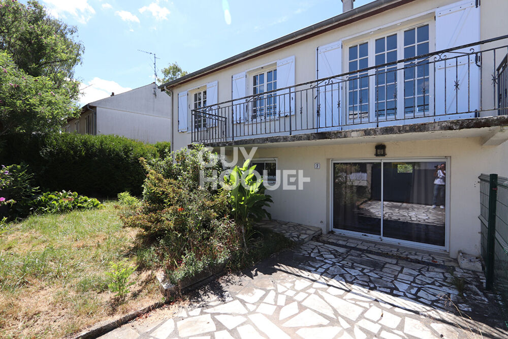 Maison de Type 6 - CHANCEAUX SUR CHOISILLE