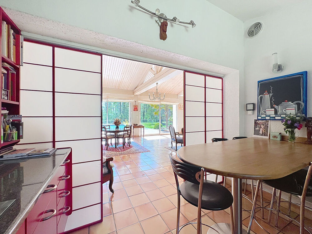 Maison familiale de plus de 230 m² habitables - VENANSAULT