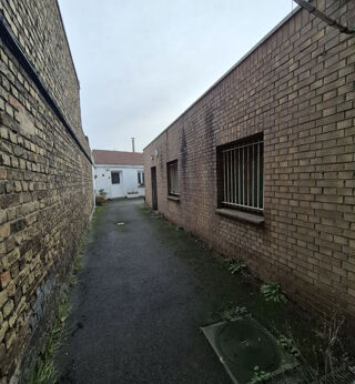  Immeuble � vendre 260 m�