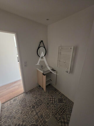  Appartement à louer 2 pièces 41 m²