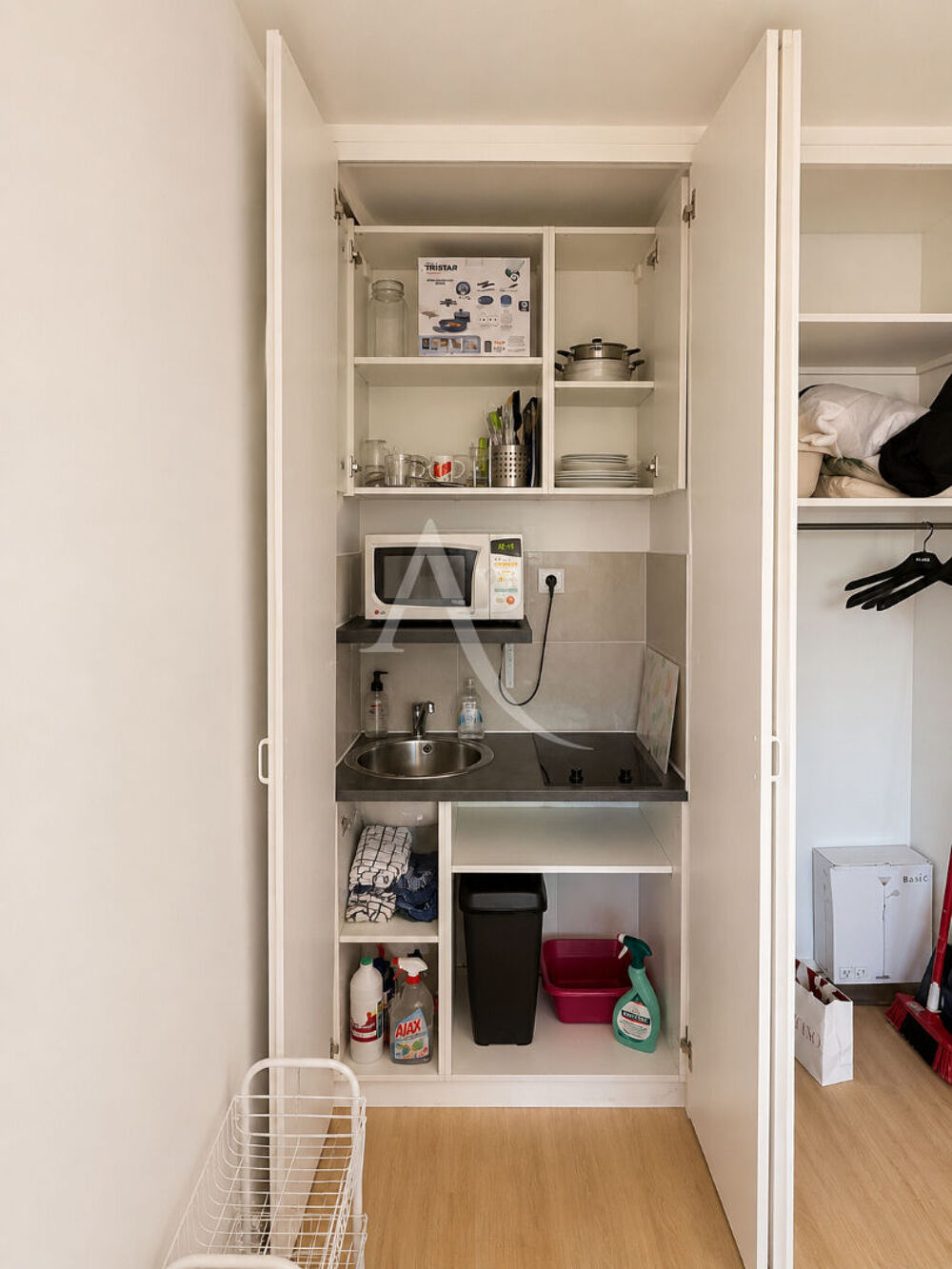 Location Appartement Appartement Courbevoie 1 pièce(s) 22 m2 Courbevoie