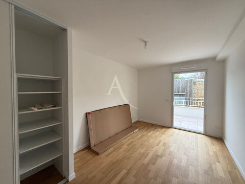  Appartement � louer 5 pi�ces 123 m�