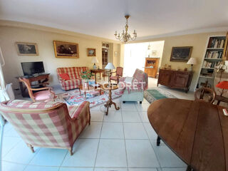  Maison à vendre 9 pièces 265 m²