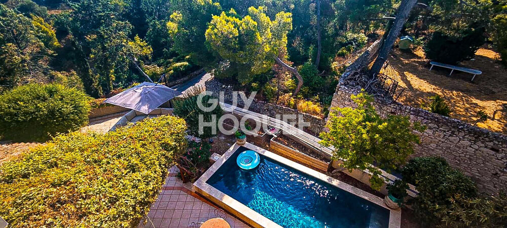 Maison 15 pièces 481 m² · à Bages · 481 m² · 890 000 €