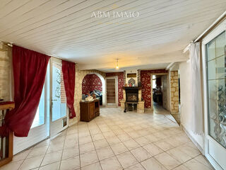  Maison � vendre 14 pi�ces 305 m�