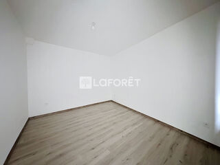  Appartement à louer 2 pièces 46 m²