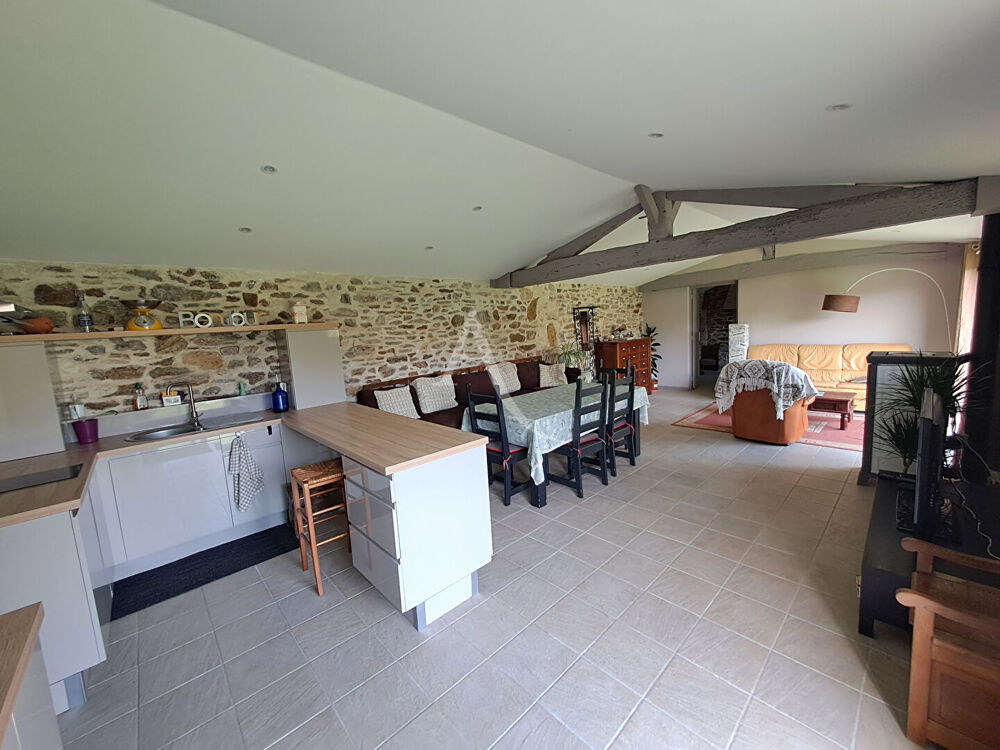 à vendre  Villa Vue (44640)