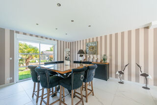  Maison à vendre 8 pièces 149 m²