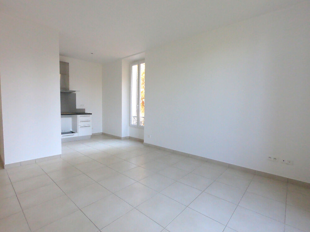 Location Appartement APPARTEMENT GARDANNE - 4 pièce(s) -76 m2 Gardanne
