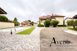  Maison � vendre 7 pi�ces 300 m�