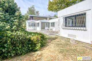  Maison à louer 5 pièces 191 m²