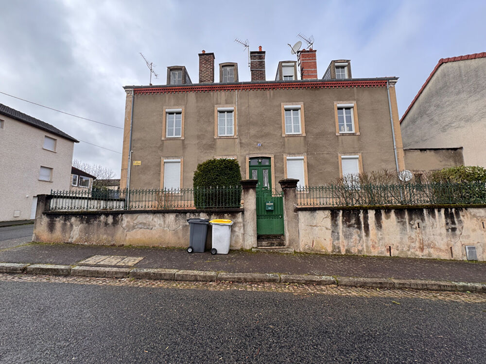 Vente Appartement À vendre : Appartement spacieux de 5 pièces au Creusot Le creusot
