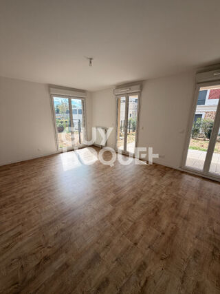 Appartement à louer 1 pièce 34 m²