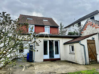  Maison � vendre 9 pi�ces 150 m�