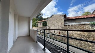  Appartement à louer 3 pièces 73 m²