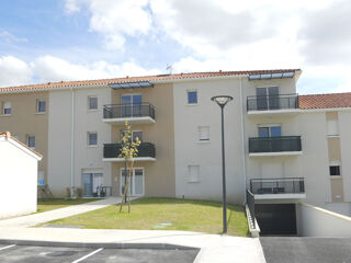  Appartement  vendre 4 pices 80 m