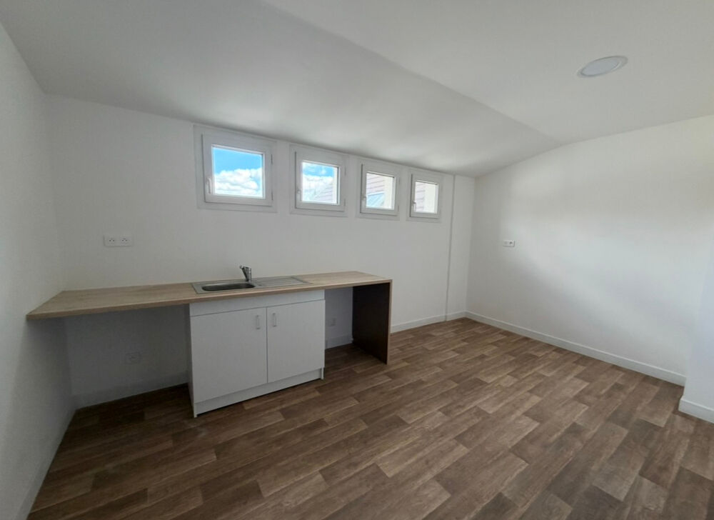 Vente Appartement Bureau ou Appartement selon Projet. Potentiel avec ascenceur La ferte sous jouarre