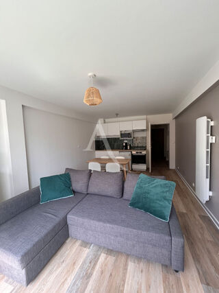  Appartement à louer 1 pièce 34 m²
