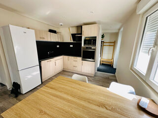  Appartement à louer 4 pièces 67 m²