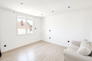  Maison à vendre 8 pièces 167 m²