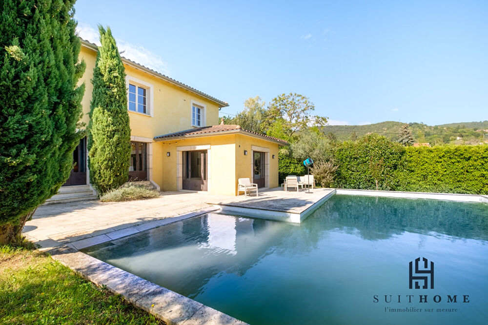 Vente Maison A vendre maison 175 m²  à Saint Romain Au Mont D Or, piscine et terrain clos et arboré Saint romain au mont d or
