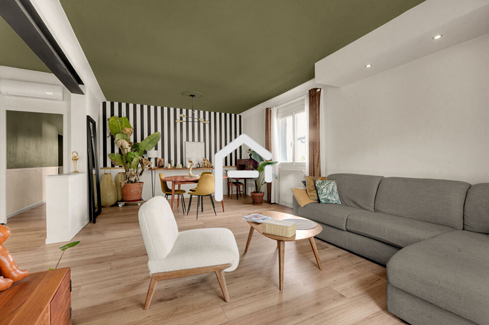 Vente Maison Maison Cornebarrieu 10 pièce(s) 283 m2 Cornebarrieu