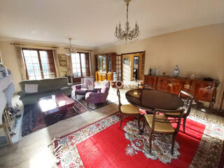  Maison à vendre 9 pièces 205 m²