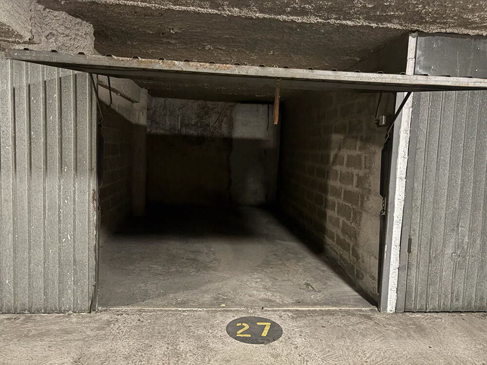 Location Parking/Garage Location Parking / Box 16 m² à Marseille - Exclusivité NESTENN La Ciotat Marseille 6