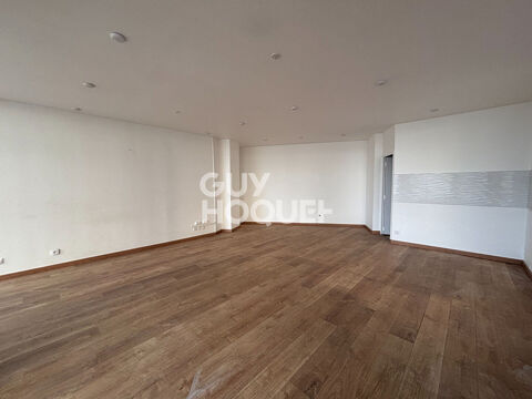 Local commercial Canet En Roussillon 42 m2 810 66140 Canet en roussillon