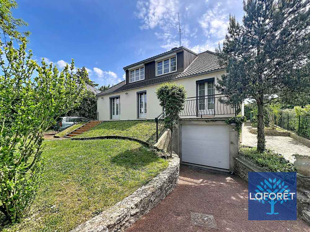 Vente Maison Maison La Ferte Alais 7 pièces 150 m2 - 729 m² de terrain La ferte alais