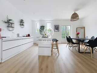  Maison  vendre 6 pices 185 m