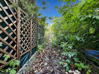  Immeuble � vendre 12 pi�ces 306 m�