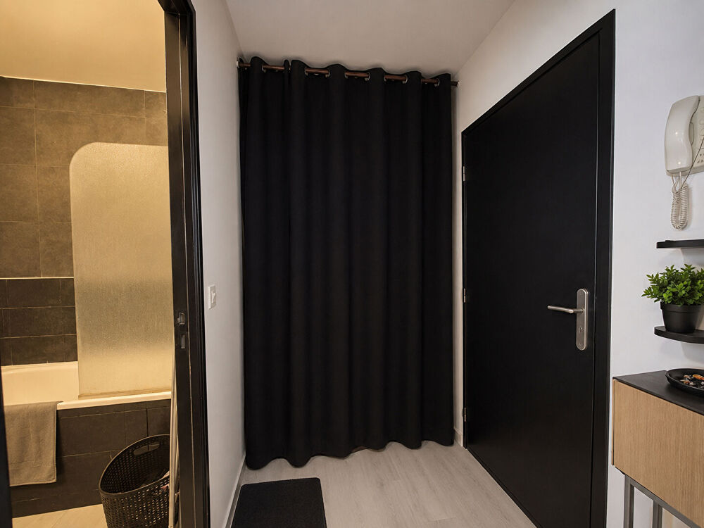 Appartement Lens 1 pièce(s) 32 m2 + parking privé.