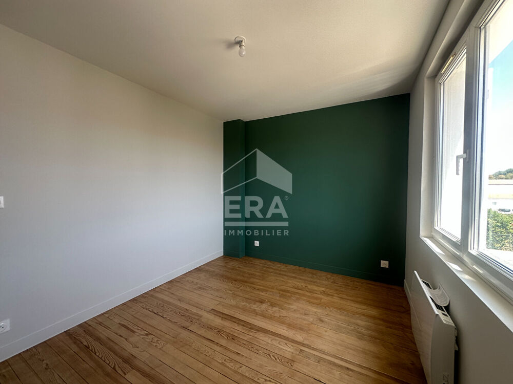 Vente Maison Maison agréable à vendre à Périgny - 4 pièces, 75 m², jardin 381 m² Perigny