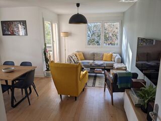  Appartement à louer 3 pièces 66 m²