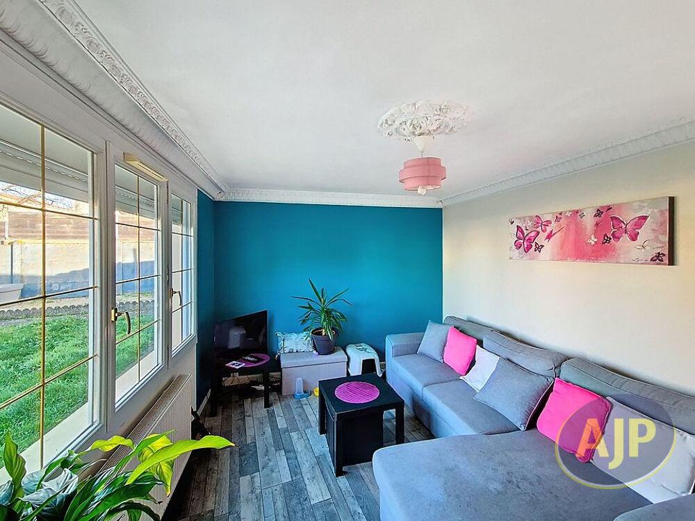 Maison Montaigu Vendée 4 pièces 101 m²