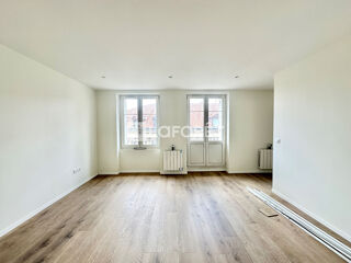  Appartement � louer 4 pi�ces 82 m�