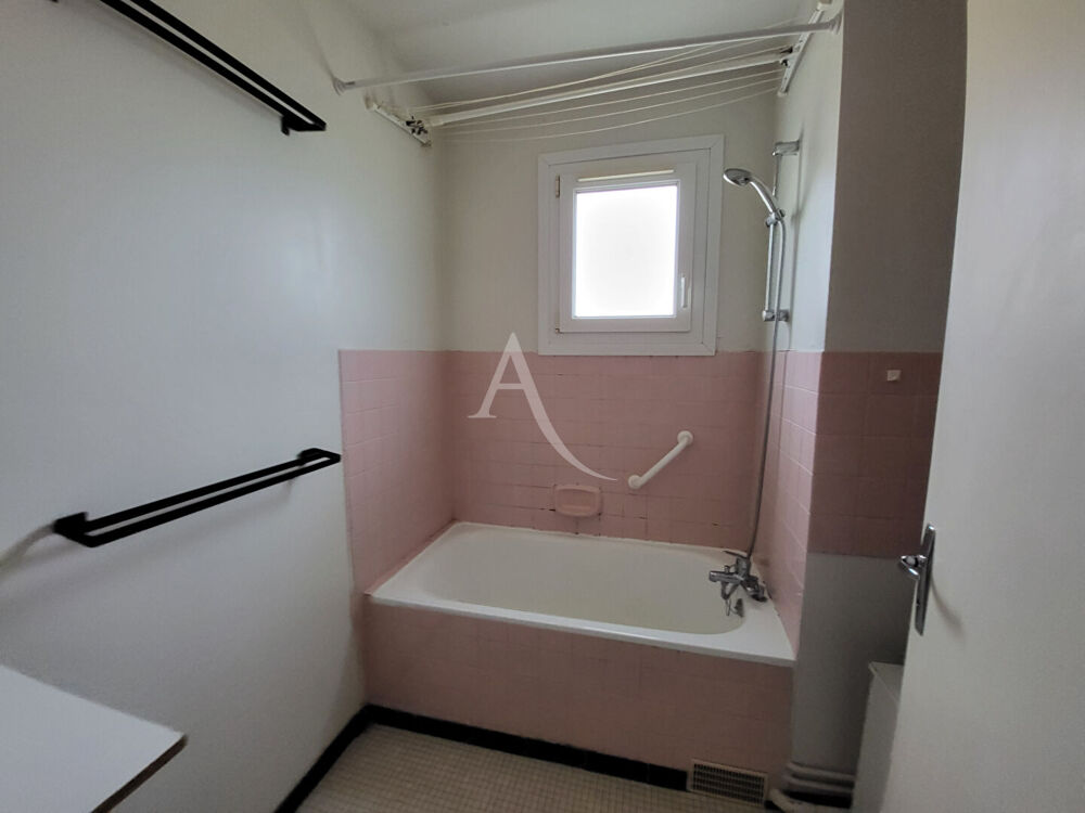 Appartement Nantes 2 pièce(s) - cave et parking