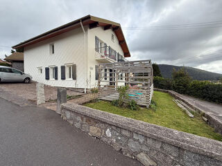  Immeuble � vendre 12 pi�ces 200 m�