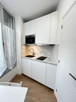 Appartement � louer 1 pi�ce 11 m�
