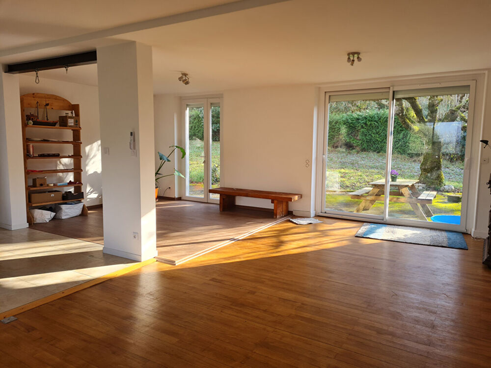 Maison 5 pièce(s) 205 m2