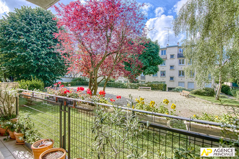 à vendre  Appartement Versailles (78000)
