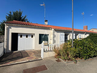 Vente Maison Maison Avrillé 5 pièce(s) 65 m2 Avrille