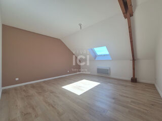  Appartement à louer 2 pièces 44 m²
