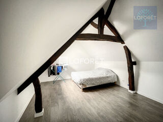 Appartement à louer 4 pièces 96 m²