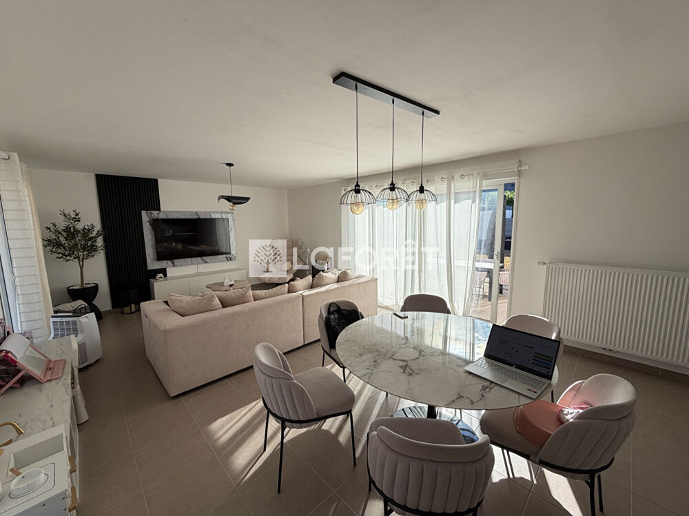 Maison Sarry 6 pièce(s) 119.42 m2