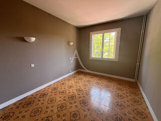  Appartement à louer 2 pièces 57 m²